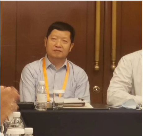 中橡協橡膠助劑專業委員會高級顧問高波出席會議并發表講話。