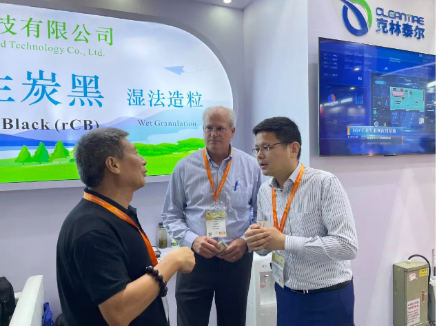 第21屆中國國際橡膠技術(shù)展覽會(huì)(RubberTech China 2023)在上海盛大舉行，吸引了全球橡膠技術(shù)領(lǐng)域的目光。克林泰爾環(huán)保科技有限公司作為一家專注于廢橡膠循環(huán)再利用解決方案的領(lǐng)先企業(yè)，在此次展會(huì)上呈現(xiàn)了引人注目的創(chuàng)新成果。